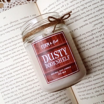 Nook & Burrow Duftkerze * DUSTY BOOKSHELF * Handgefertigt  