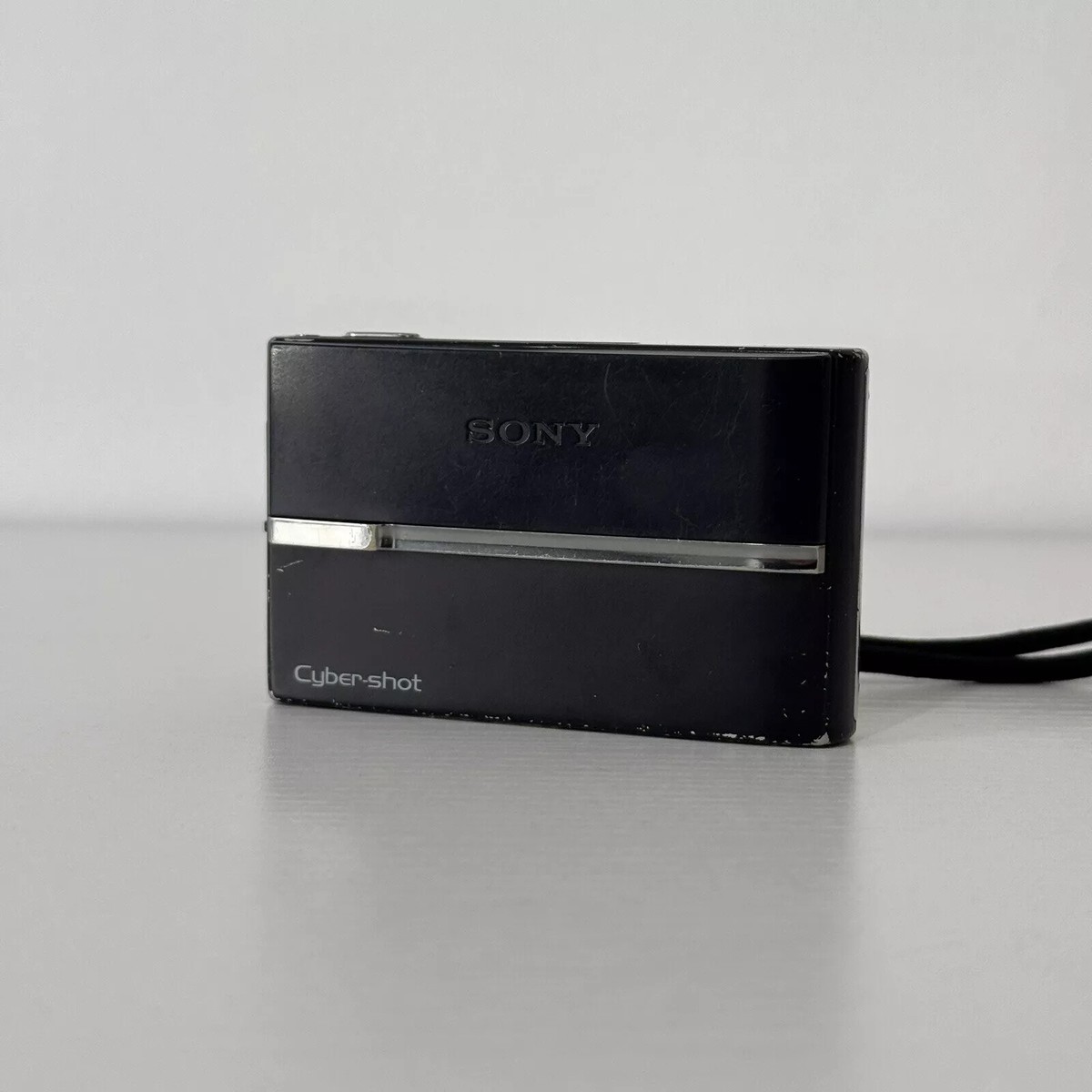 Sony Cyber-shot DSC-T9 6.0MP CCD Vintage Digital Camera 100