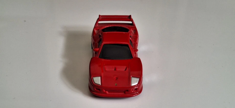 Bburago Ferrari F40 Competizione - Immagine 2 di 4