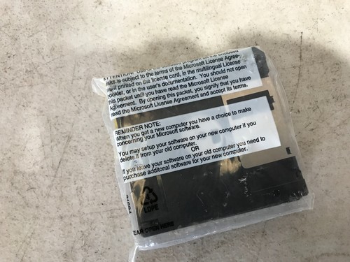 Vintage Software | Microsoft Word | V4.0 | 5x 1.44MB Floppy Disks | Sealed | - Picture 2 of 3
