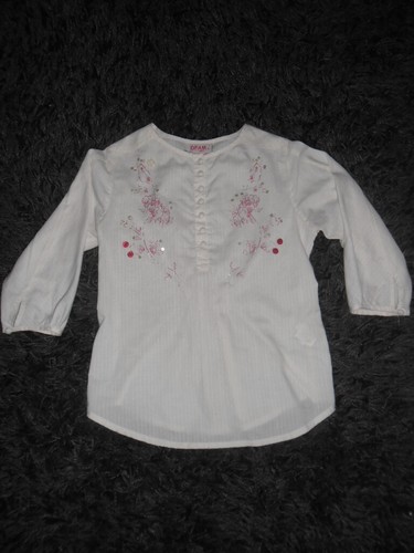 Le t-shirt pour fille se veut inventif chez C&A