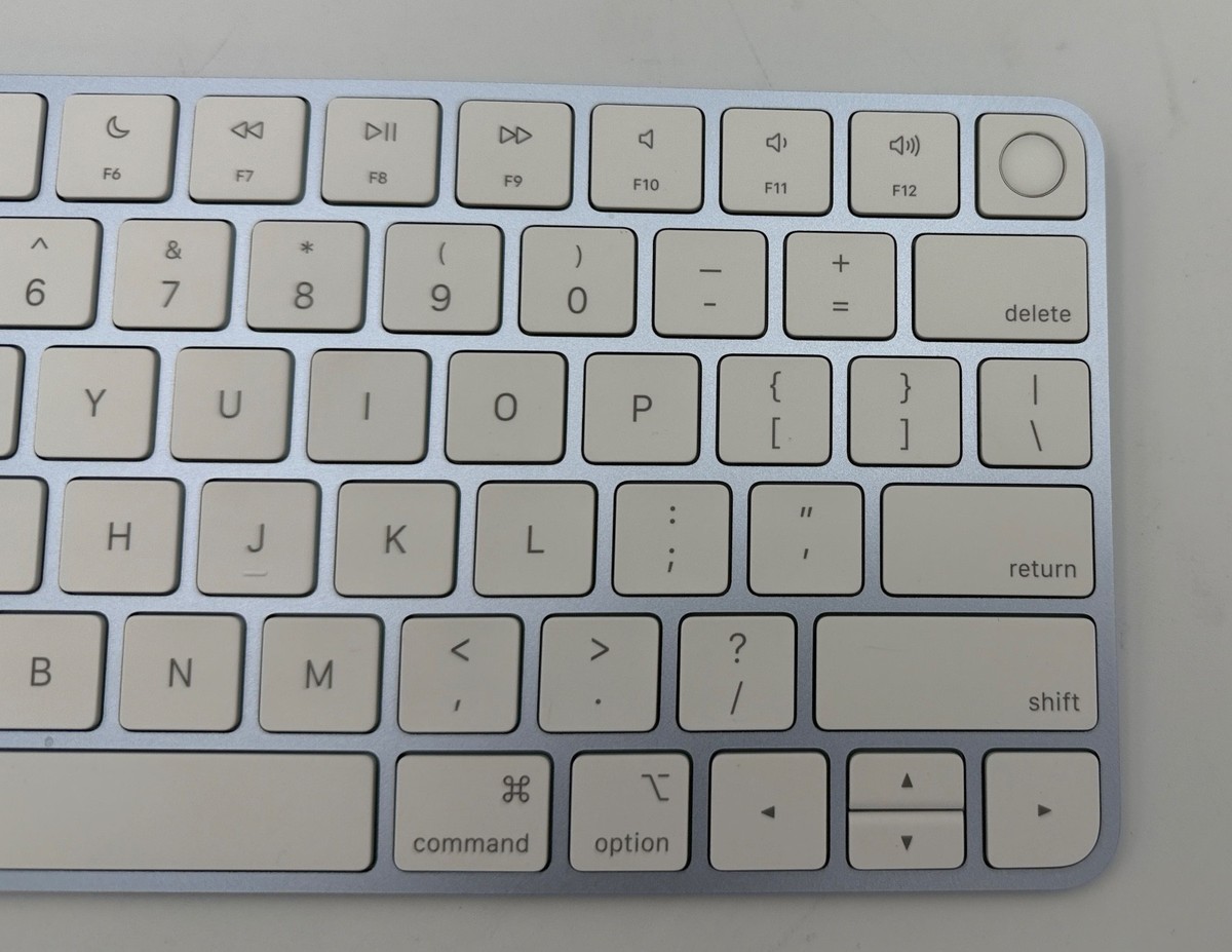 Genuine Apple Magic Keyboard with Touch ID Blue USB-C A3118 w