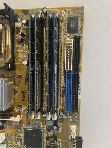 ASUS P4P800 Socket 478 Motherboard 2.6ghz CPU P4 4GB RAM Heatsink Fan I/O Panel - Picture 5 of 18