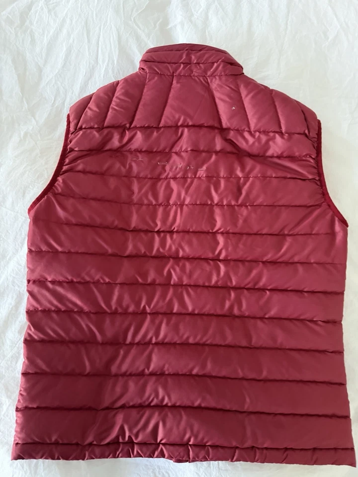 Patagonia Sweater Vest Mens Medium Red Full Zip Down Insulated - Image 2 of 4