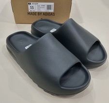 NEW IN BOX adidas Yeezy Slides Dark Onyx ID51...