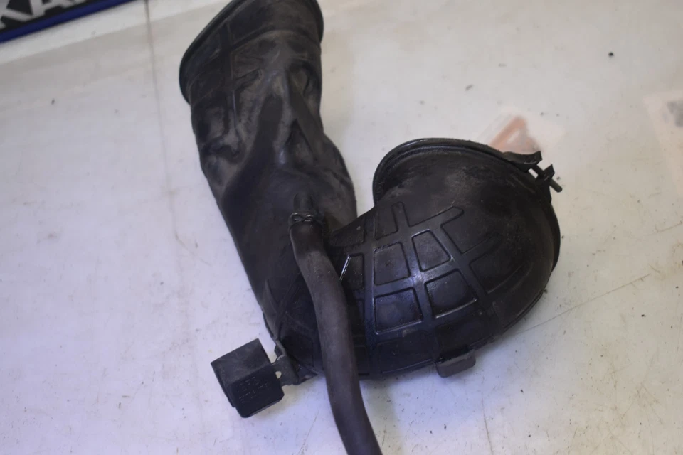 H4-4 橡胶空气管软管管 47211 2005 铃木大道 VL800 800 VL C50 05 — 第 4/4 张图片