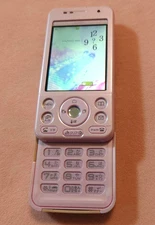 docomo  D704i  Pink FOMA Japanese Slider phone Mobile Phone garakei keitai