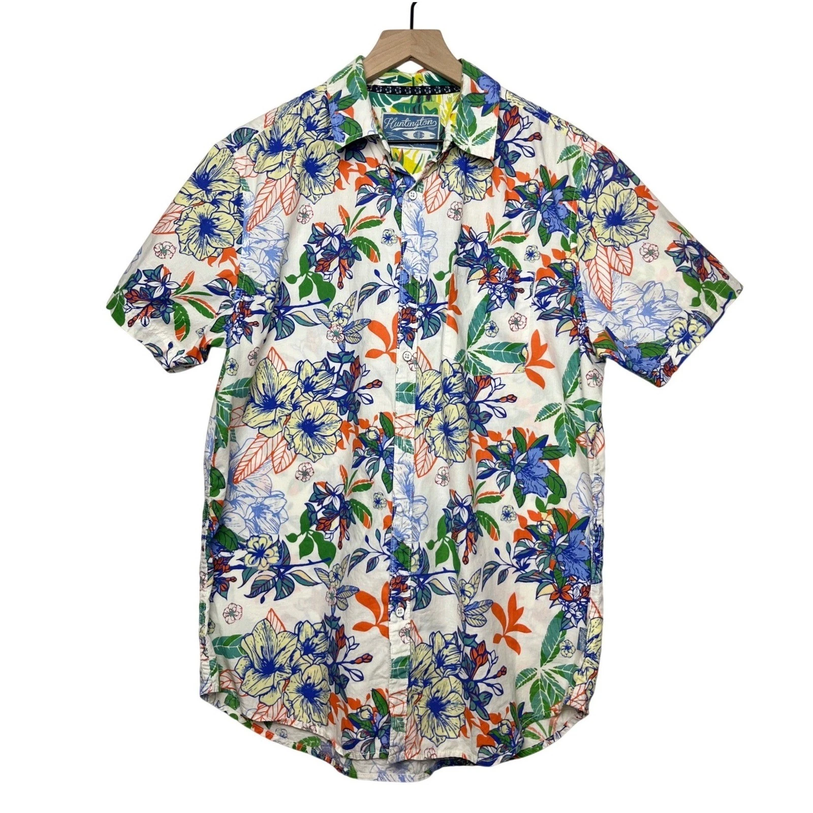 Huntington Beach Club Men's Large Floral Tropical Cotton Button Down Shirt
Opens in a new window or