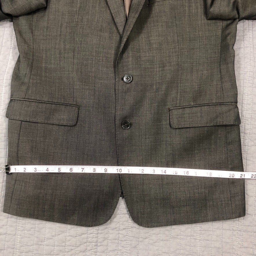 Picture 10 of 24
