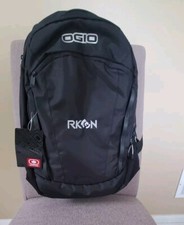 Mochila Ogio-Tech Vault Airflow Acolchada-Viajes, Escuela, Negocios-Logo de Ron-NUEVA CON ETIQUETAS