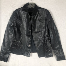 Biker Woman’s Leather Jacket Black Casual Fitted Trendy Stylish