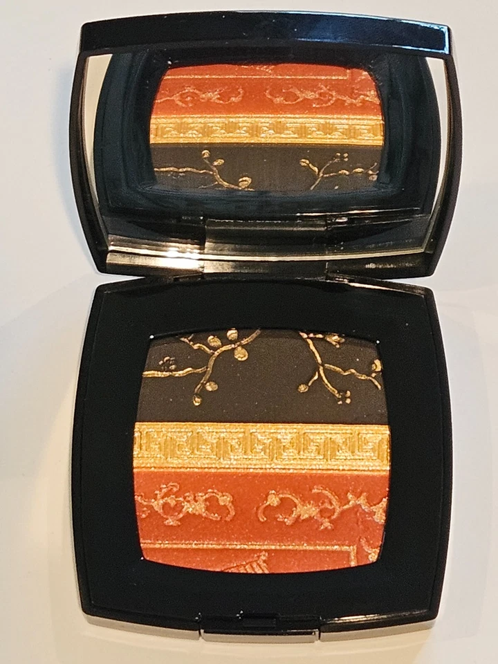 NUEVO EN CAJA NUEVO con Caja Coleccionable Preciosa Paleta Chanel Coromandel De Chanel Foto 3 de 4