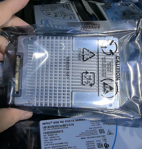 2TB Intel SSD P4510 Series DC NVME U.2 2.5" SSDPE2KX020T8 Solid State Drive - Picture 3 of 4