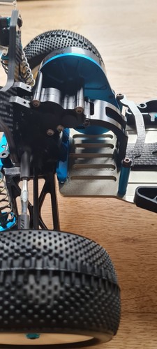 Tamiya TRF201XMW - Imagen 16 de 23