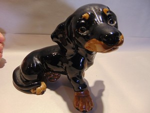 goebel dachshund figurine