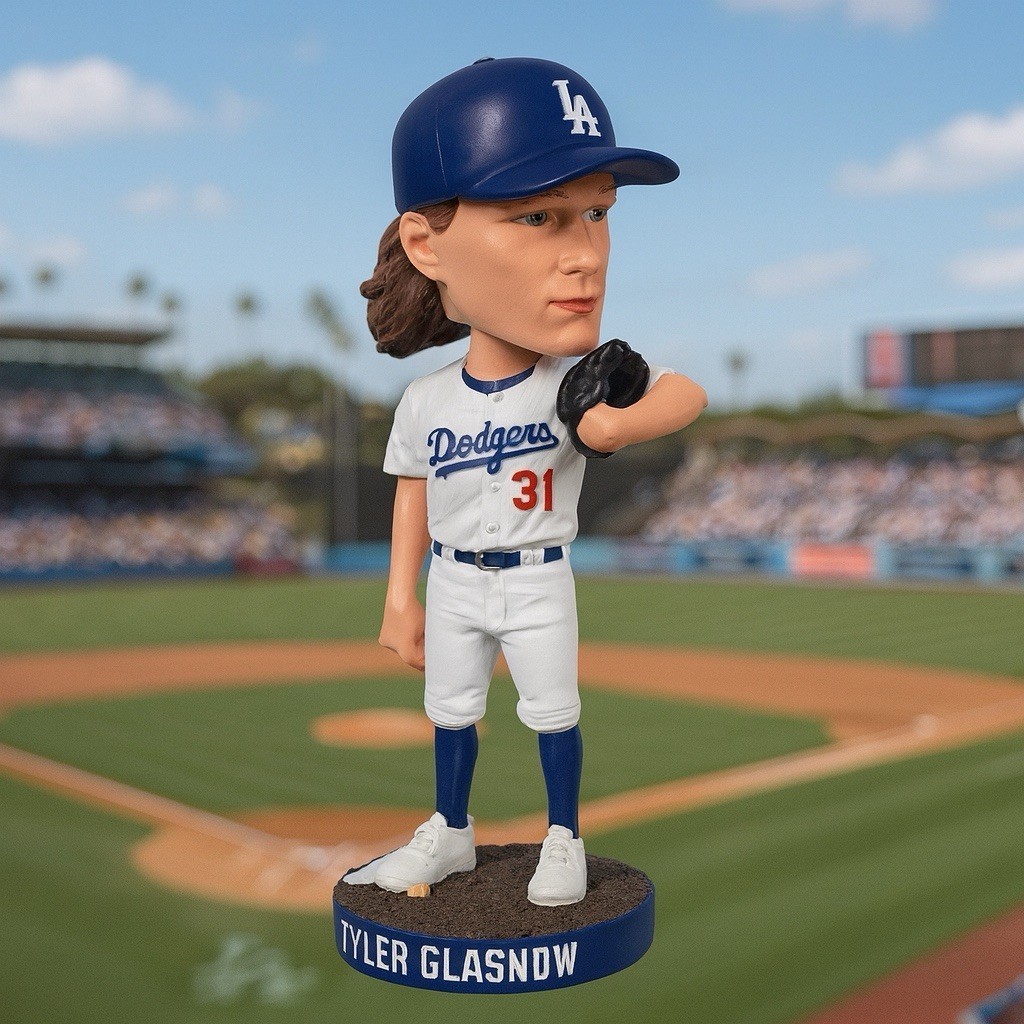TYLER GLA ボブルヘッドフィギュア LA DODGERS Tyler Glasnow 2025 LA Dodgers SGA 9-18 Bobblehead * * FREE