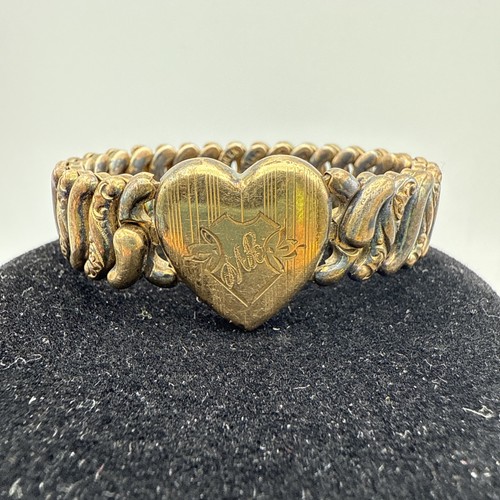 VTG - WWII Pitman & Keeler "American Queen" sweetheart bracelet