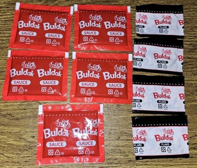 Buldak Artificial Spicy Chicken 2x Spicy Sauce & Flake Packets For Ramen - Vegan