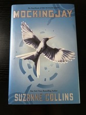 Mockingjay (Hunger Games, Book Three) by Suzanne Collins (2010, Hardcover)