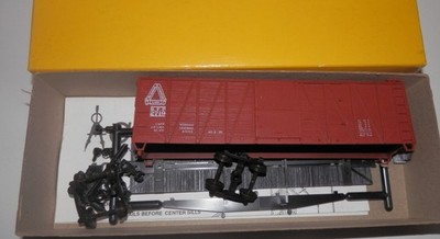 Accurail HO 40' RF&P 2719 Outside Braced Box Car Steel Ends Kit #4217