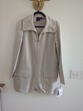Carlisle beige full-zip structured jacket wit...