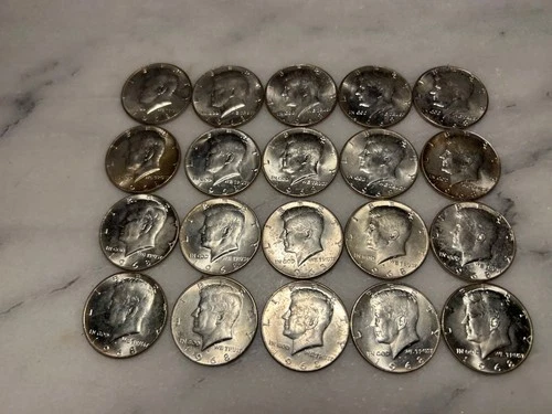 20 Kennedy 1968 D Half Dollars 40% Silver Very Good Condition # 4