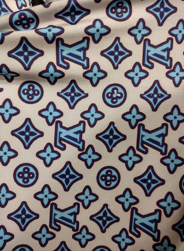 1 yard pre owned used fabric print spandex 4 way stretch