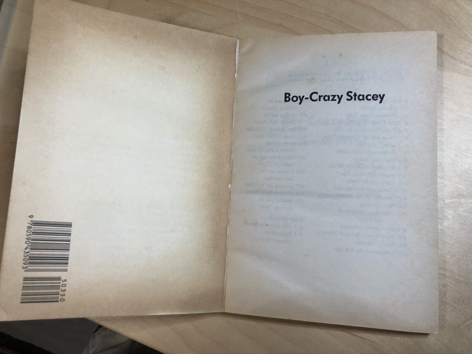 The Babysitters Club "Boy Crazy Stacey" By Ann M Martin - Imagem 3 de 4