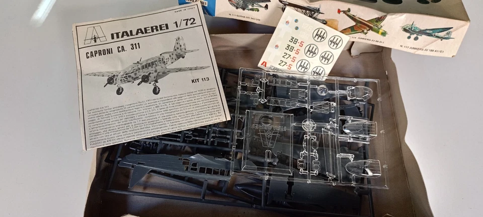 CAPRONI . CA. 311 - Immagine 2 di 2