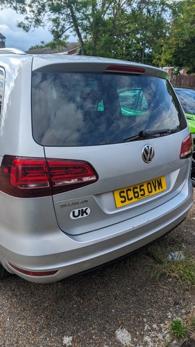 Volkswagen Sharan 2015 2.0l automatic - Picture 4 of 11