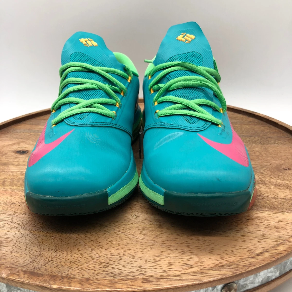 kd 6 white blue green