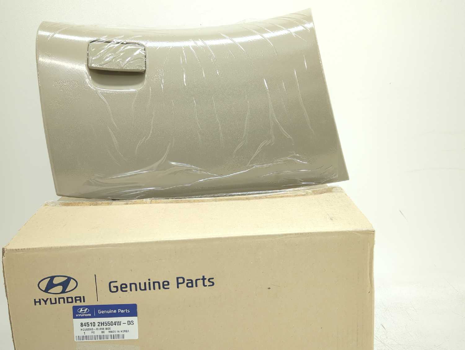 New OEM Genuine Hyundai Glove Box 20072010 Elantra Tan 845102H550