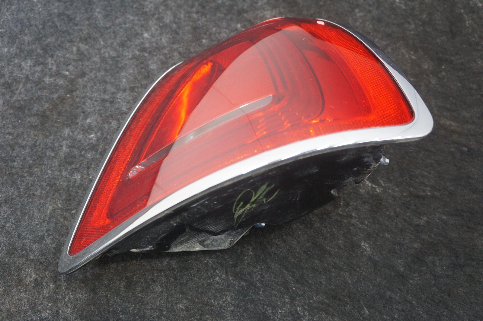 Rear Right Tail Light Lamp OEM 63217267560 Rolls Royce Ghost Series I 2009-2014