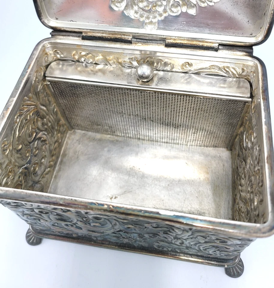 Caja Floral PARPOINT Quad. ¿Humidor de compartimento apantallado con patas plateadas? Foto 3 de 4