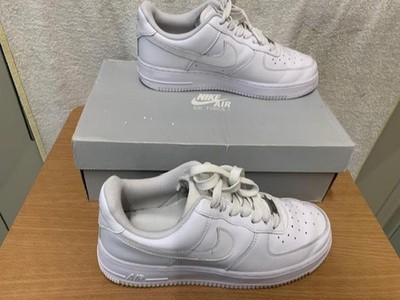 Nike Air Force 1 , 07' Low Triple White Leather Trainers Size UK 5,5 (39) 25cm