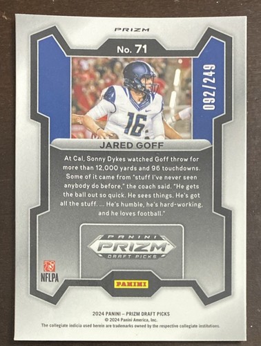 Selecciones del draft de Panini Prizm 2024 - Jared Goff #71 Blue Wave Prizm/249 - Imagen 2 de 2