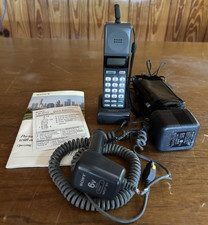 Vintage Sony CM-H333 Mars Bar Cellular Phone Cradle and Car Charger Bundle