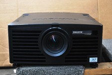Christie DHD670-E Projector 6400 Lumens   1080p T8-E11