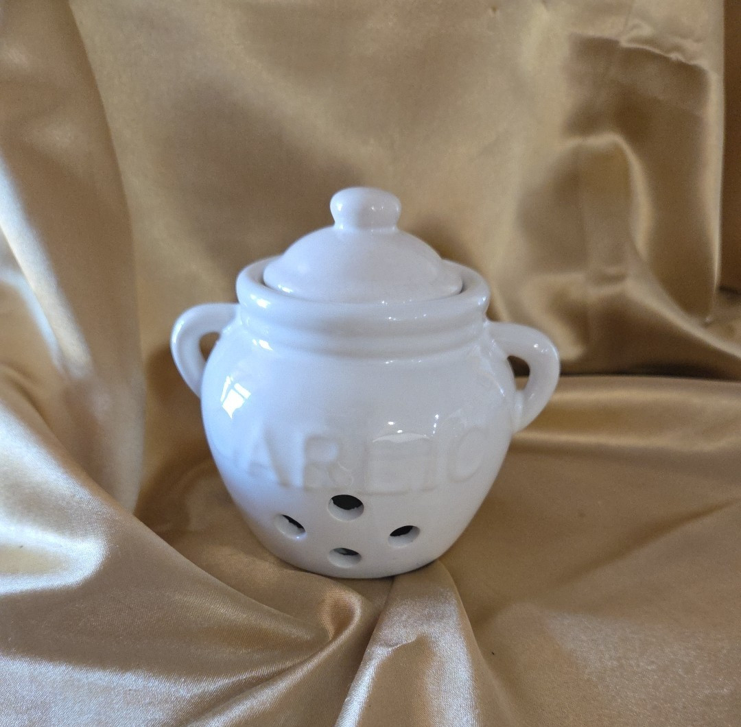 Ceramic Garlic Keeper- Vented- With Lid