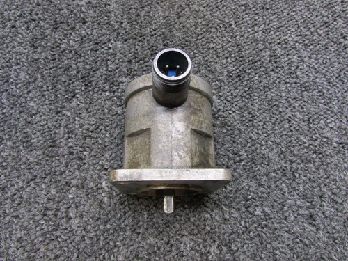 25140-22A623 (Use: 22A623) Globe Tachometer Generator (21 Volt) (C20) - Picture 4 of 11