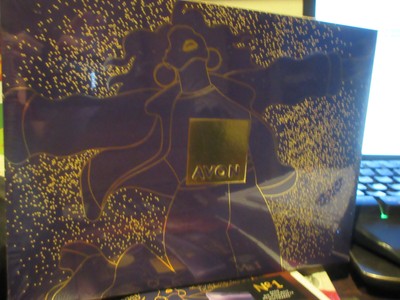 AVON  FAR AWAY BEYOND THE MOON       Geschenk Set