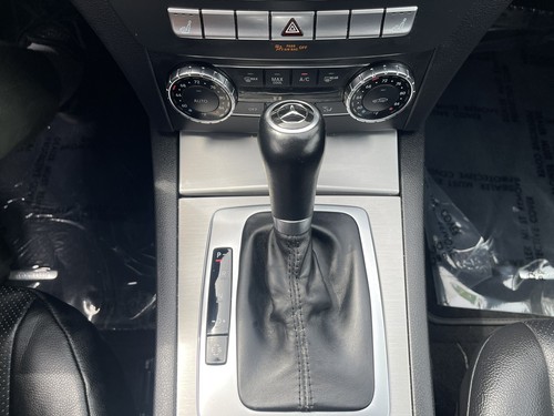 2013 Mercedes-Benz C-Class C 250 Sport - Picture 20 of 33