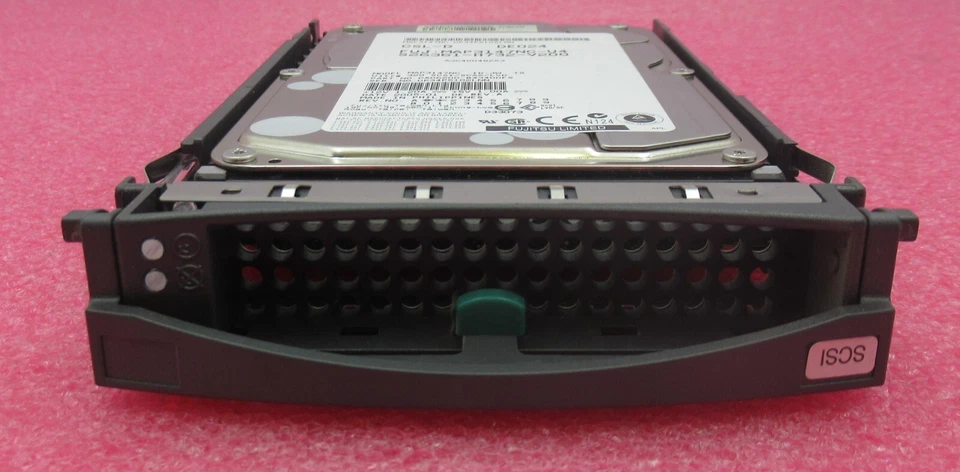 Fujitsu MAP3147NC S26361-H732-V200 147GB 10000RPM SCSI 80P 8MB 3.5" Hot Swap HDD - Image 2 of 4