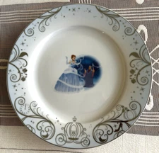 ZRIKE BRANDS DISNEY PRINCESS CINDERELLA  DINNER PLATE 10 5/8" 8 AVAILABLE