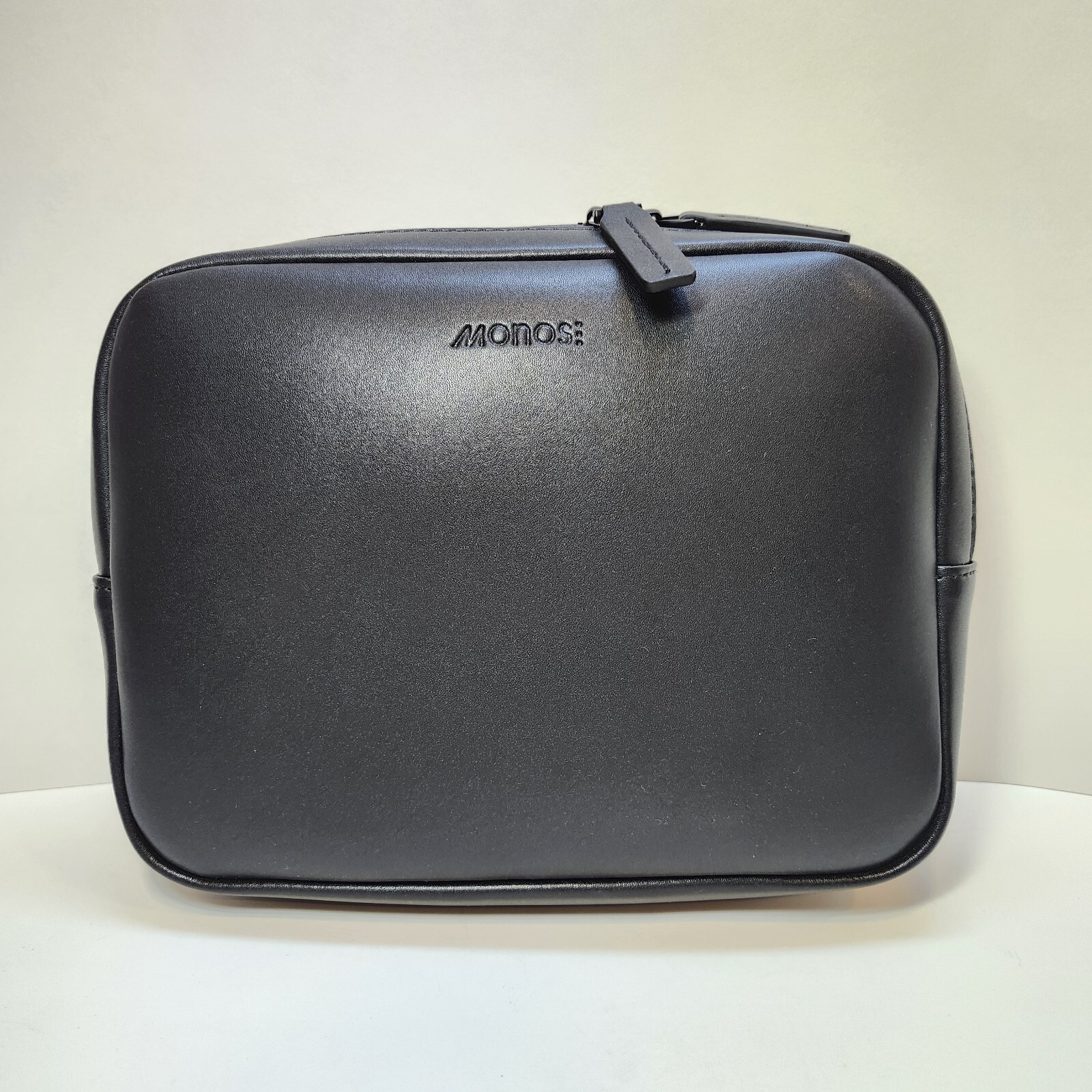 Toiletry Bag Makeup Travel Bag 8.5 x 6.5 With Magnetic Fidlock MONOS-image