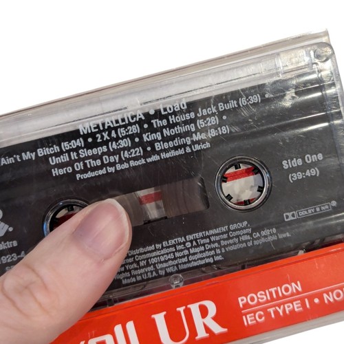 Pink Floyd Delicate Sound Of Thunder And Metallica Load Cassette Tapes Untested - Picture 4 of 4