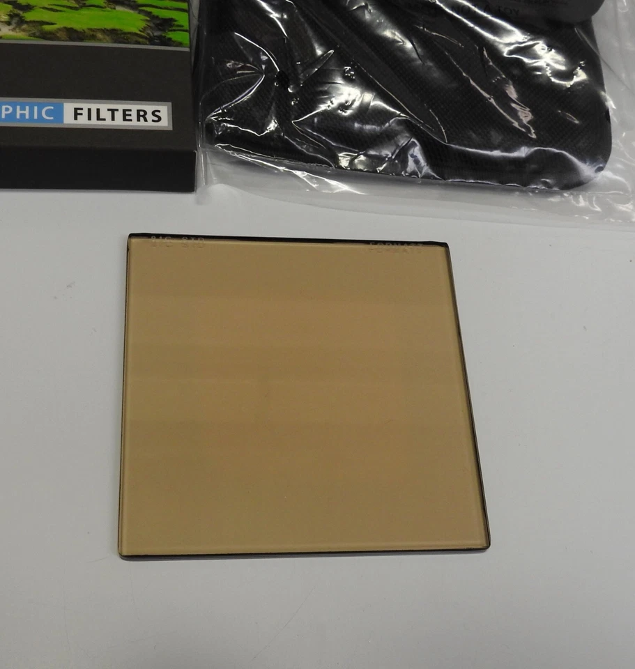 Camera Filters. Formatt Hitech Firecrest 4 x 4" (4mm) Special Effects Colours 1 - Image 3 of 4