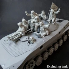1/35 Resin Model Kit BMP2 Tank Riders With Crew 8 Figures Unassambled Unpainted
