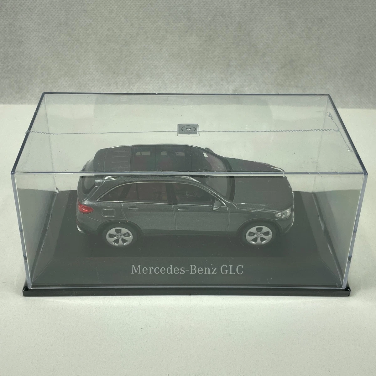 Mercedes-Benz GLC X253 1:43 Norev Dealer Model Selenite Grey Boxed B66960360