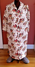 NWT 70'S MISS ELAINE AT HOME QUILTED BATH ROBE LARGE GRANNY COTTAGE CHARM